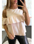 Blouse rose à volant et épaules dénudées effet bouffant. - 2