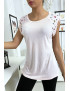 Tee shirt rose avec strass aux épaules - 1
