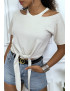 T-shirt beige épaules dénudé avec noeud à l'avant - 3