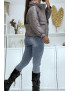 Doudoune courte taupe à coupe classique et ajustable avec sac à dos

 - 3