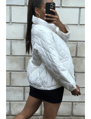 Manteau matelassé blanc très chic et ajustable

 - 3