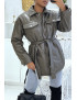 Manteau kaki mi long asymétrique simili cuir avec ceinture à la taille - 2