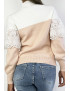 Pull court ample bicolore rose poudré et blanc avec col montant et voile en dentelle au niveau de la poitrine - 2