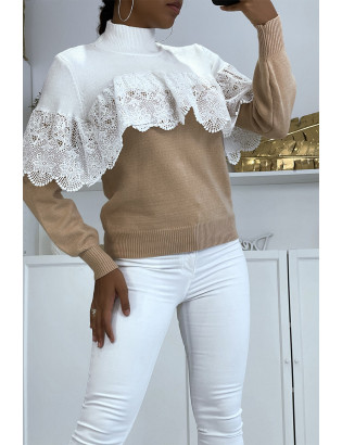 Pull court ample bicolore taupe et blanc avec col montant et voile en dentelle au niveau de la poitrine - 1