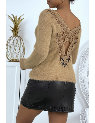 Pull duveteux camel ajouré dans le dos - 1