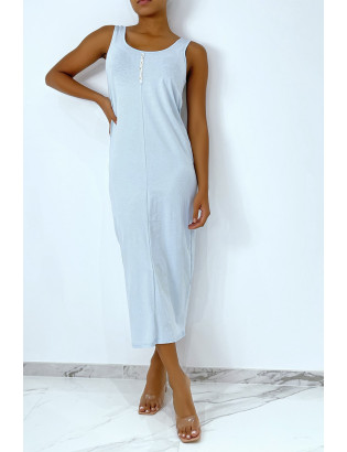Longue robe turquoise fluide avec bouton sur l'avant et fente à l'arrière - 1