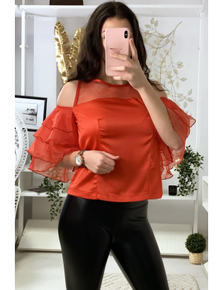 Top rouge satiné avec manches volante et buste en tulle - 2