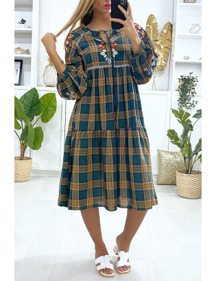 Robe verte motif écossais avec broderie - 3