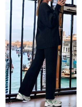 Ensemble noir pull col V et pantalon palazzo en maille épais extensible  - 4