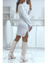 Robe pull grise en col V dans une matière très douce avec motif brodé - 3