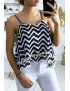 Débardeur à motif marine et blanc en forme de zigzag avec volant et mini pompon - 3