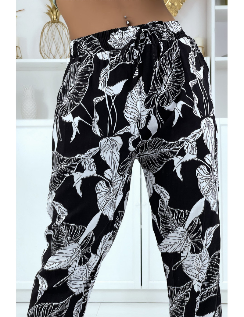 Pantalon fluide noir à motif floral B-31 - 1