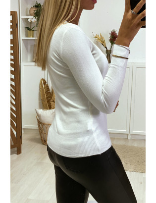 Pull blanc col V en maille tricot très extensible et très doux - 4