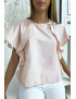 Blouse rose à volant avec trois boutons à l'épaules - 2