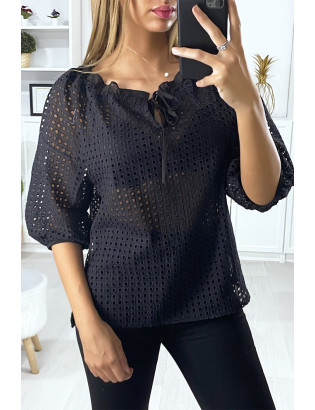 Blouse noir manches bouffante col bateau en matière à trous - 2