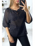Blouse noir manches bouffante col bateau en matière à trous - 2