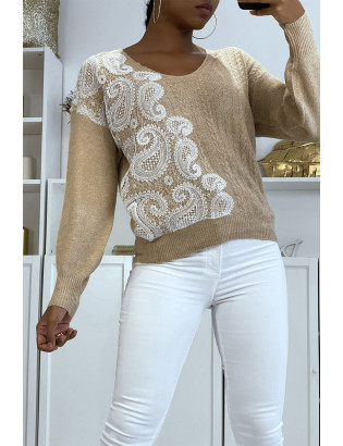 Pull col V beige à motif dentelle blanche - 1