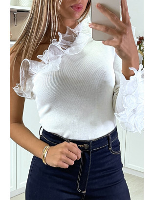 Pull blanc côtelé à une manche et volants - 4