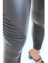 Legging en simili noir avec motif plis style motard - 5