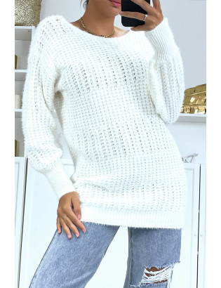 Pull dos-nu blanc à nouer en grosse maille et à manches bouffantes - 4