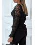 Haut noir en dentelle avec épaules bouffante et élastique - 4