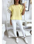 Blouse jaune à volant avec trois boutons à l'épaules - 5