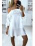 Robe blanche à volant avec épaules denudées - 1