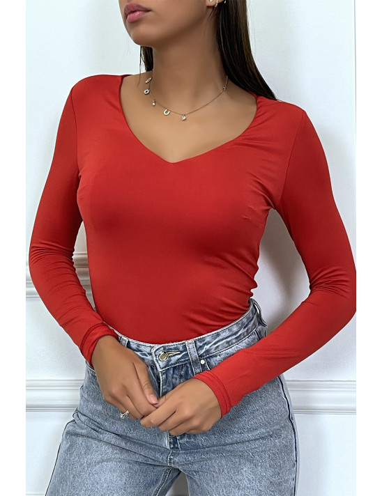 T-shirt moulant rouge à manches longues et à col v - 1